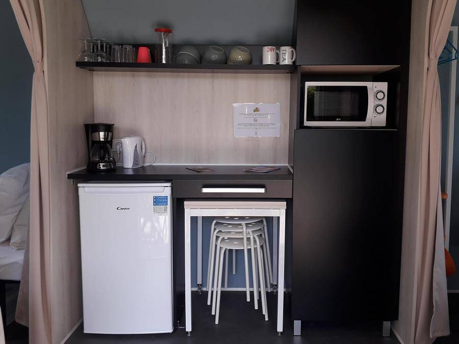 Camping Les Peupliers - Bungalow toilé 4 personnes - Coco Sweet in Pouldreuzic, Côte de Cornouaille