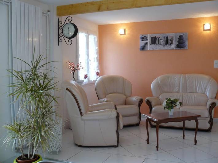Gîte pour 4 personnes avec jardin in Dole, Jura