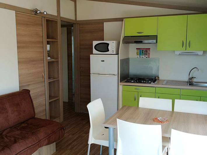 Gîte pour 5 personnes, avec terrasse et piscine à Collias - 4