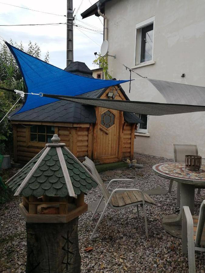 Gîte pour 2 personnes, avec vue sur le lac ainsi que jardin et vue à La Chapelle-devant-Bruyères - 4