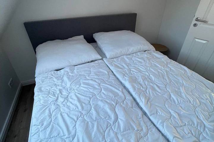 Ganze Wohnung, Haus Manitu - Appartement 1.Og/Fewo, Dusche, Bad, Wc, 2 Sz in Bad Segeberg, Kreis Segeberg