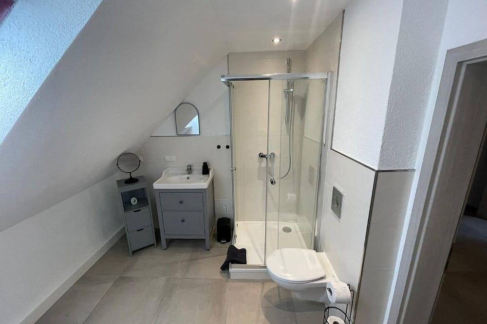 Ganze Wohnung, Gemütliche Ferienwohnung zwischen Geiseltal und der Weinregion Saale - Unstrut in Mücheln (Geiseltal), Saale-Unstrut