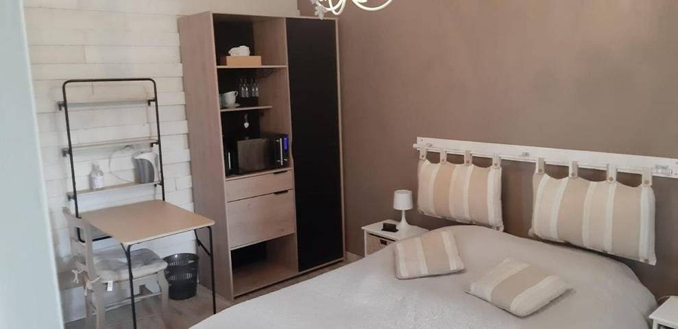 Chambre d’hôte pour 5 personnes, avec jardin et terrasse dans Avesnes-sur-Helpe - 2