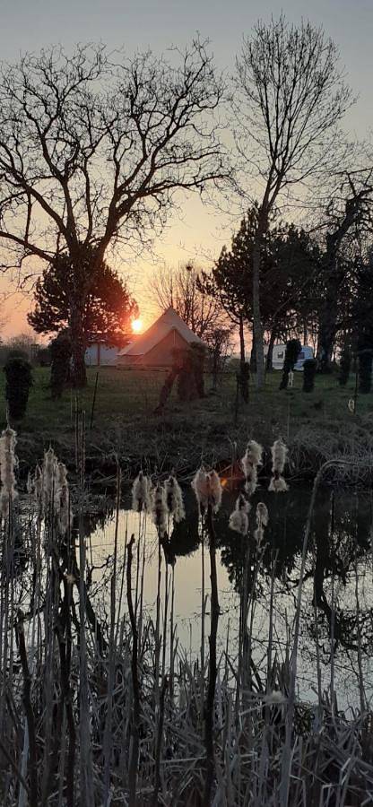 Location de vacances pour 3 personnes, avec jardin et terrasse dans Lac de Charmes - 2