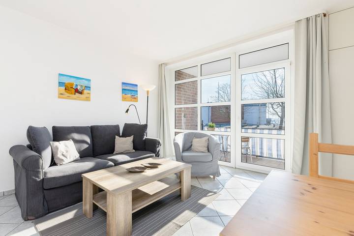 Ferienwohnung für 4 Personen, mit Balkon in Laboe