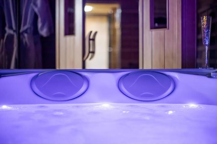 Chalet pour 2 personnes, avec sauna ainsi que jacuzzi et jardin dans le Nord-Pas-de-Calais - 2