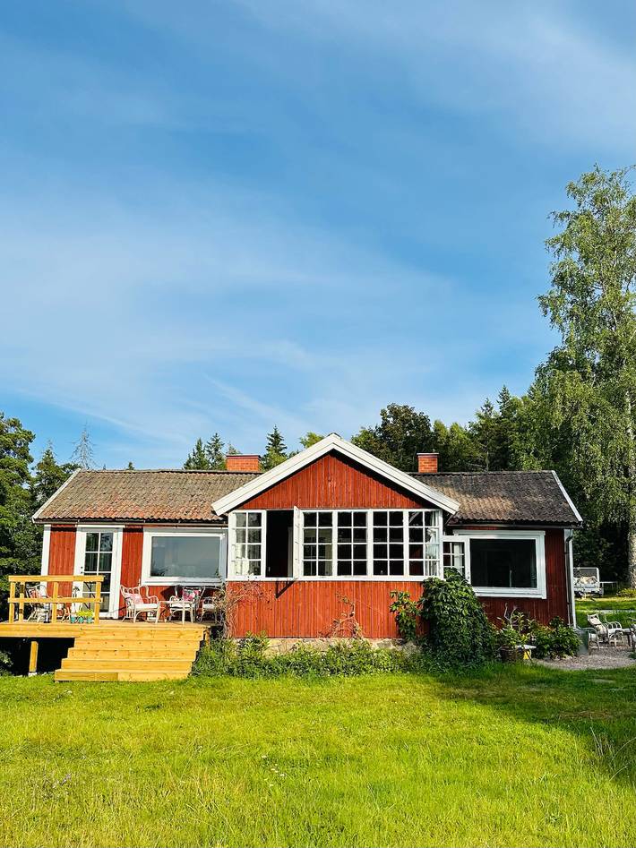Hus för 6 Personer, med trädgård samt terass och sjöutsikt, med husdjur i Värmdö