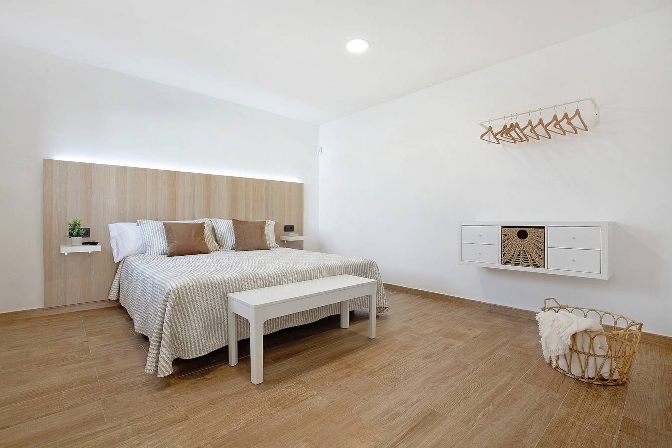 Vakantie Appartement "Crepusculo" met Uitzicht op de Bergen, Terras & Wi-Fi, foto 13