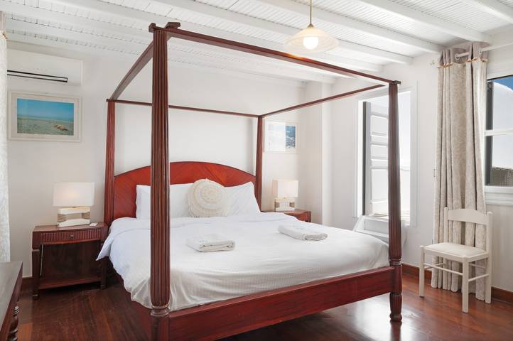 Entire apartment, Apartment 'Le Coq' with Balcony, Wi-Fi and Air Conditioning in Mykonos