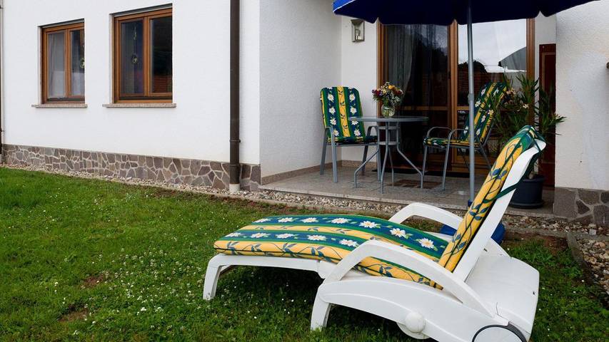 Ferienwohnung für 4 Personen, mit Garten in Merzig - 2