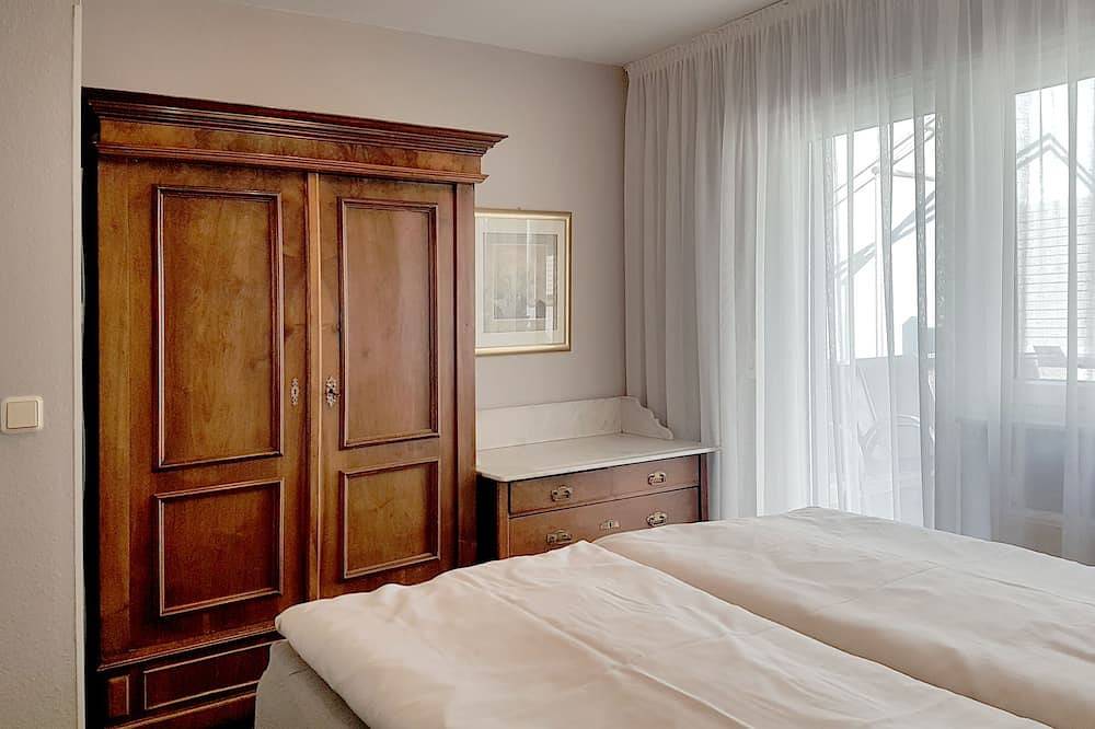 Ganze Wohnung, Fewo am Waldrand mit Terrasse nahe den Weinbergen ! \"Rheinsteig\" in Assmanshausen, Rüdesheim am Rhein