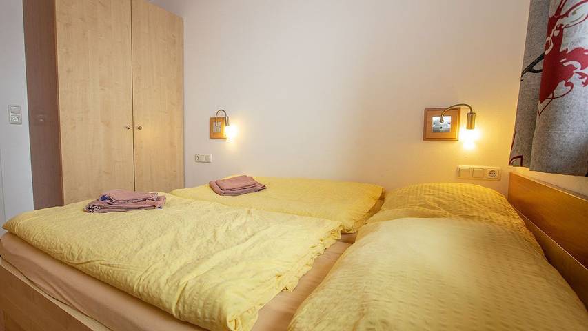 Chalet voor 10 personen, met terras en sauna in Königsleiten