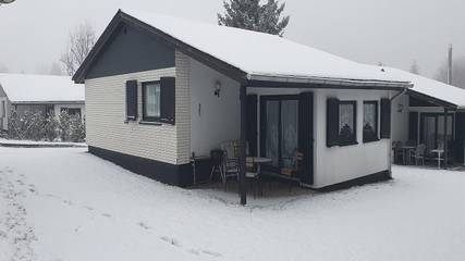 Chalet für 4 Personen, mit Terrasse und Garten in Willingen