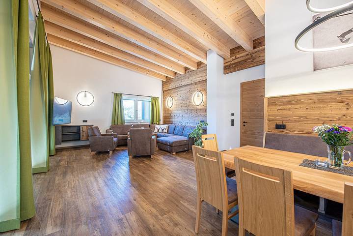 Ferienwohnung für 10 Personen, mit Balkon und Sauna sowie Ausblick in Krimml - 2