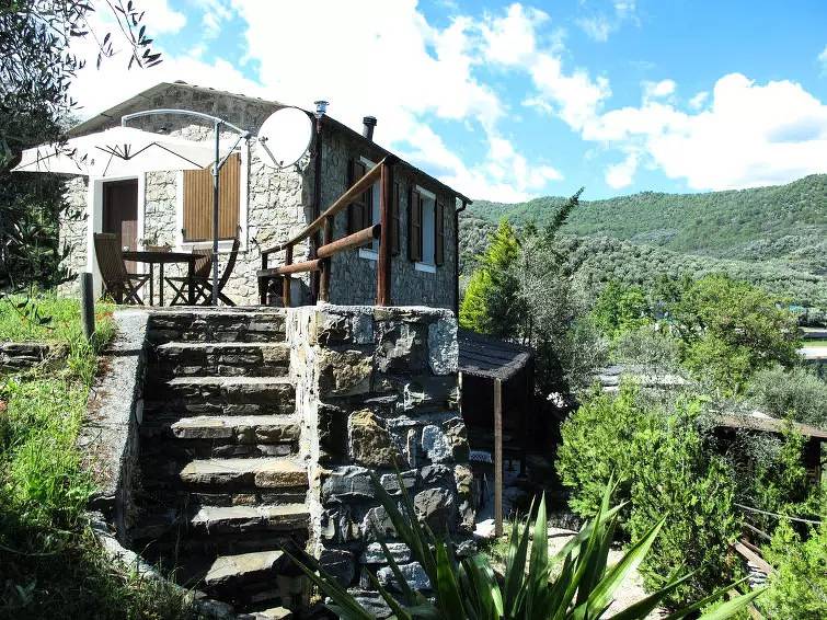 Haus 3 Personen in Pietrabruna, Riviera di Ponente