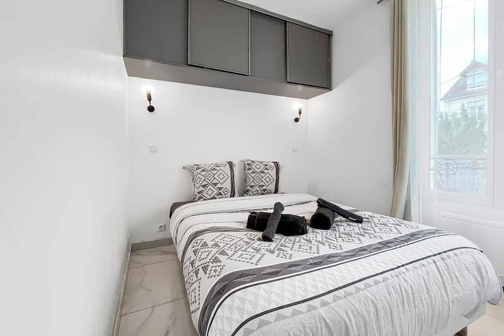 Appartement entier, Appartement moderne et Lumineux à 5 min du Rer et 15 min de l'aeroport in Villeneuve-Saint-Georges, Val-de-Marne