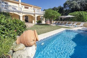 Villa for 12 People in Nueva Andalucía, Marbella, Photo 1