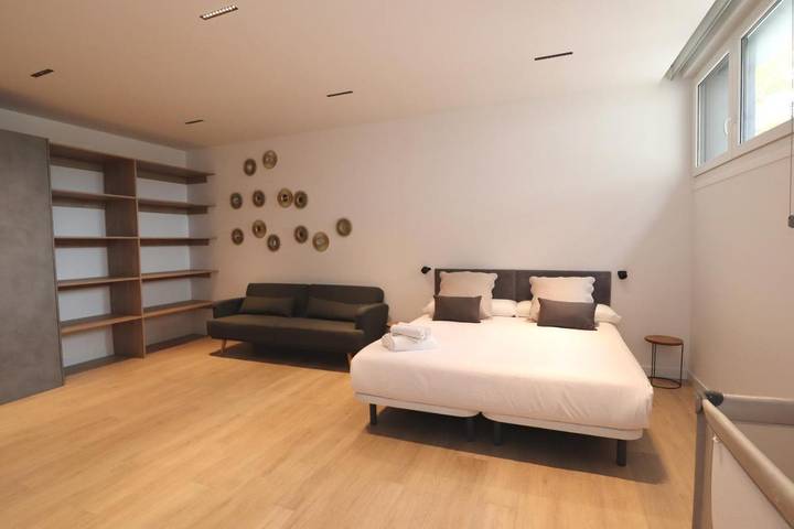 Casa rural para 12 personas, con vistas y terraza además de jardín y piscina, Se admiten mascotas en Comarca de Santander - 4