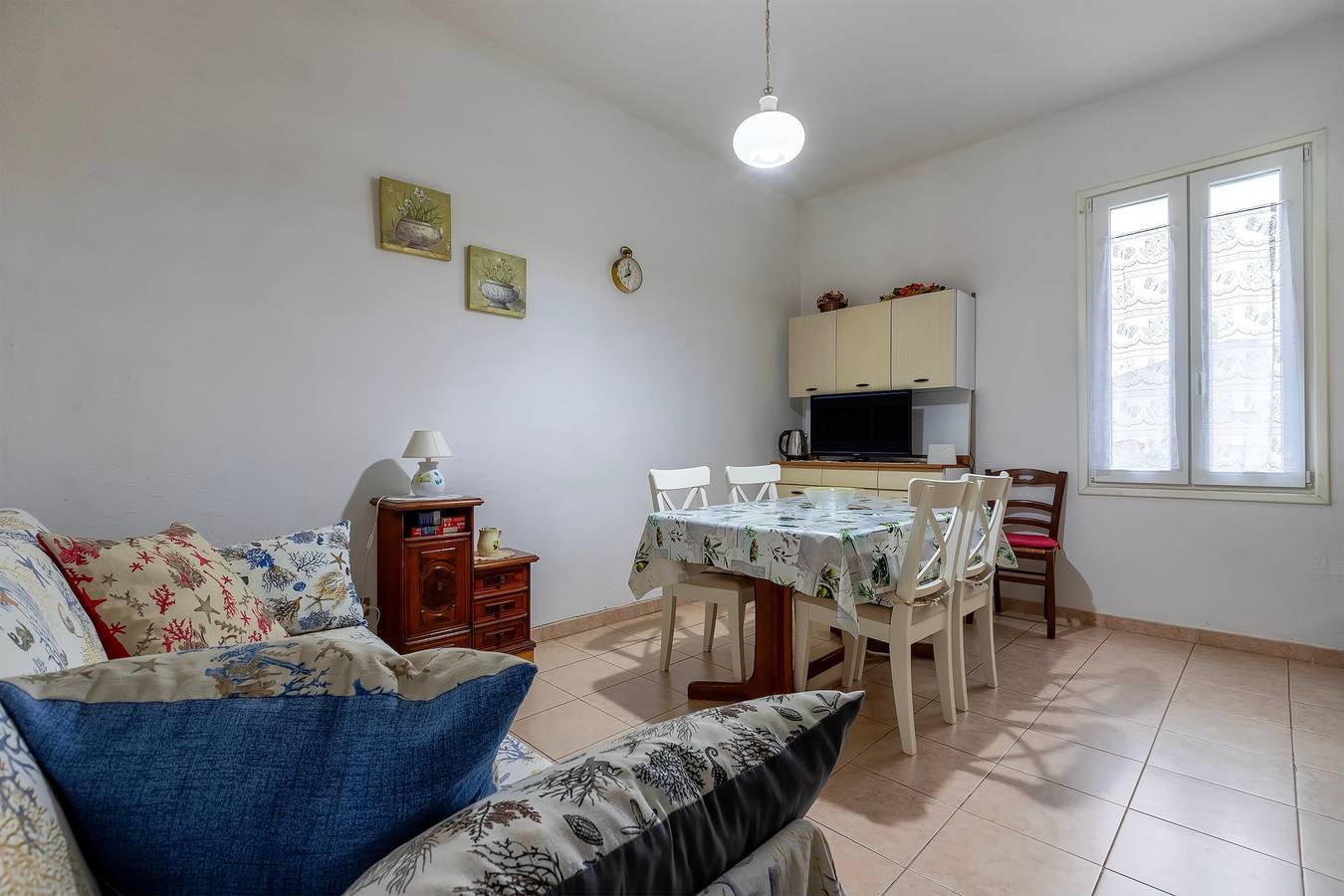 Entire apartment, Piera's Apartment In Alghero in Pivarada, Sassari Province