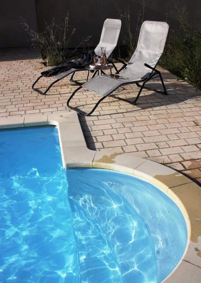 Chalet para 6 personas, con piscina además de vistas y jardín - 1