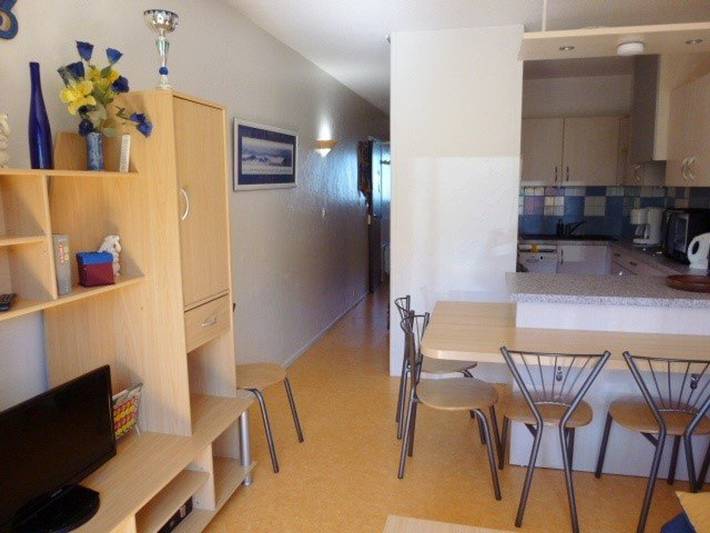 Appartement entier, Appartement 6 pers avec balcon, accès pistes, parkings et casier à skis in La Pierre Saint-Martin, Arette