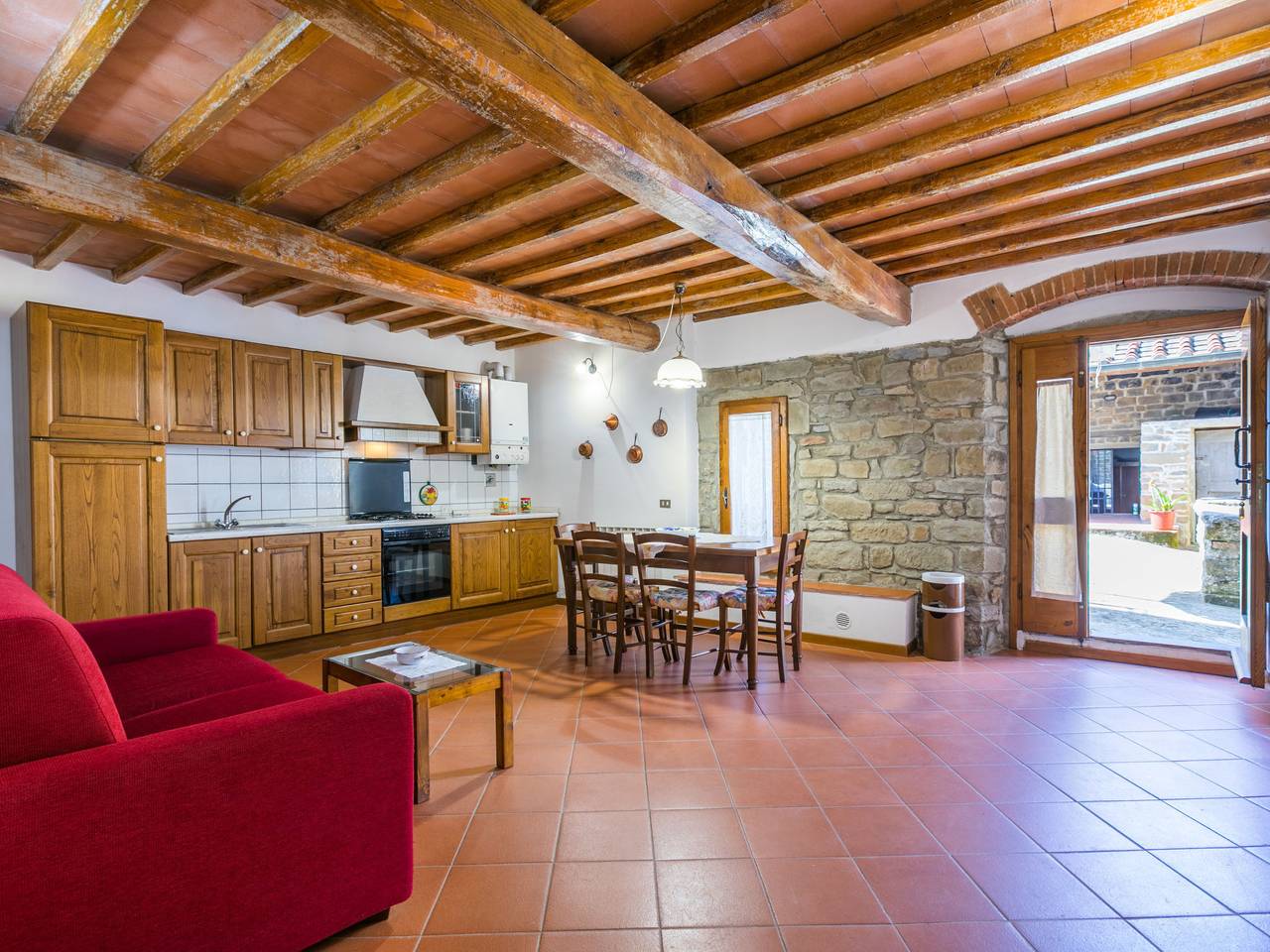 Entire apartment, Certina 2 in Pelago, Florence Province