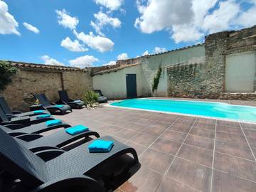 Hôtel pour 2 personnes, avec jardin et piscine à Conilhac-Corbières
