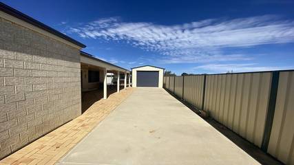 Holiday Home for 10 People in Jurien Bay, Western Australia, Photo 3