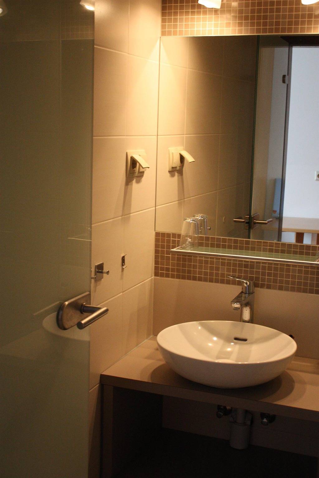 Driepersoonskamer, douche, Wc, balkon, foto 7