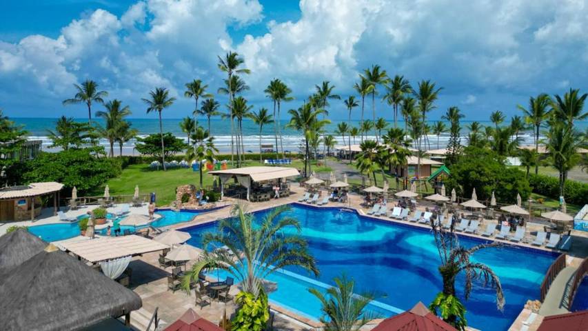 Resort para 3 pessoas, com jardim e piscina e ainda sauna and piscina infantil - 1
