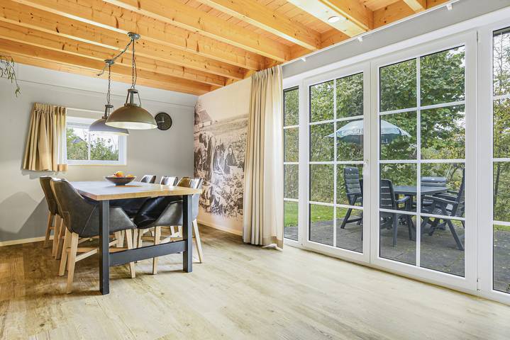 Bungalow für 6 Personen, mit Balkon/Terrasse und Terrasse - 1