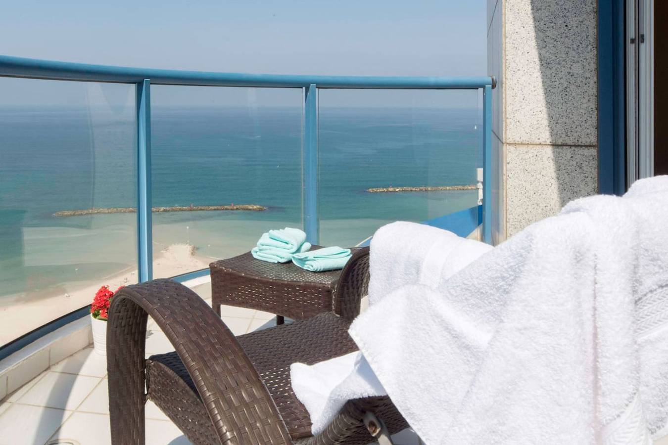 Entire apartment, Luxurious 2Br w/ Panoramic Sea View by Sea N' Rent in Tel Aviv, Tel Aviv District