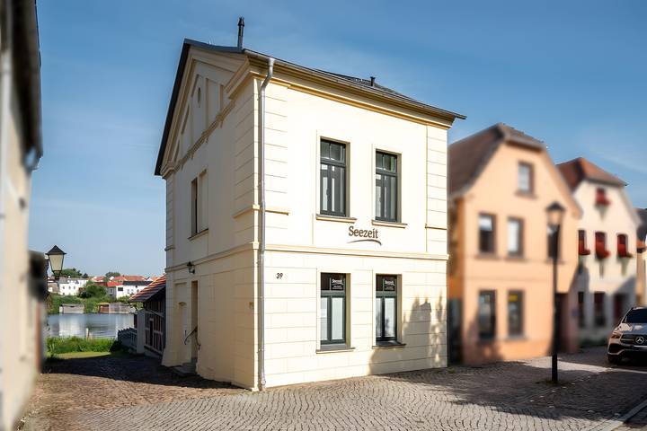 Ferienhaus für 10 Personen, mit Garten und Seeblick in Malchow - 2