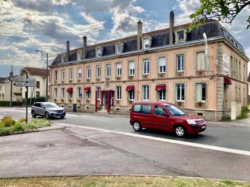 Hôtel pour 4 personnes, avec vue et terrasse à Saint-Dizier