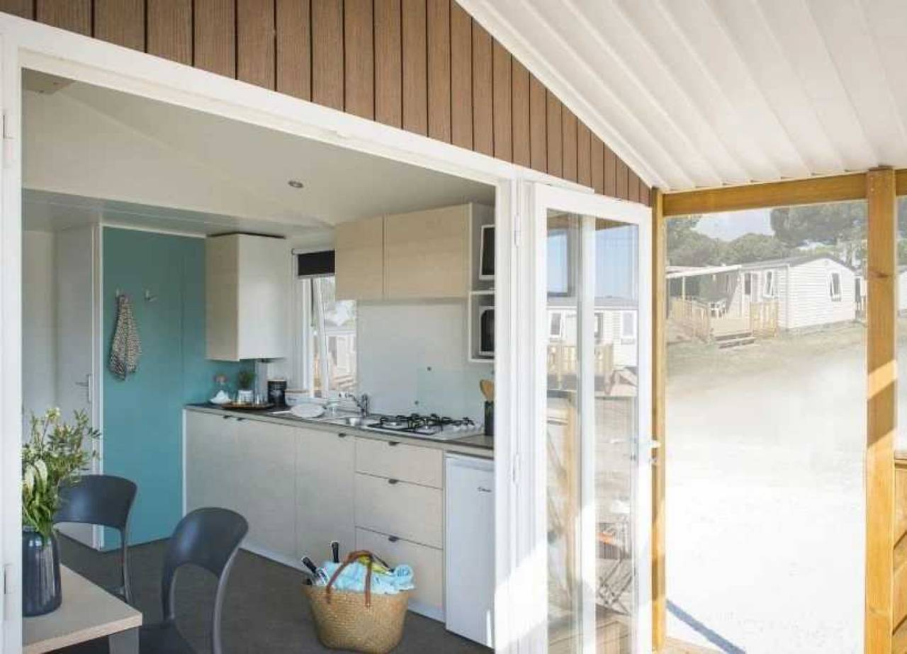 Zecamping 4* familial parc aquatique chiens acceptés locatif Tv 6 pers in Ambon, Côte des Mégalithes