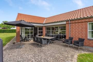 Ferieudlejning til 8 Personer i Ristinge, Langeland, Billede 1