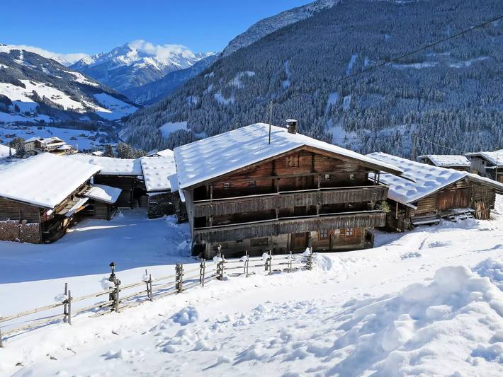 Villa für 8 Personen, mit Balkon in Tirol