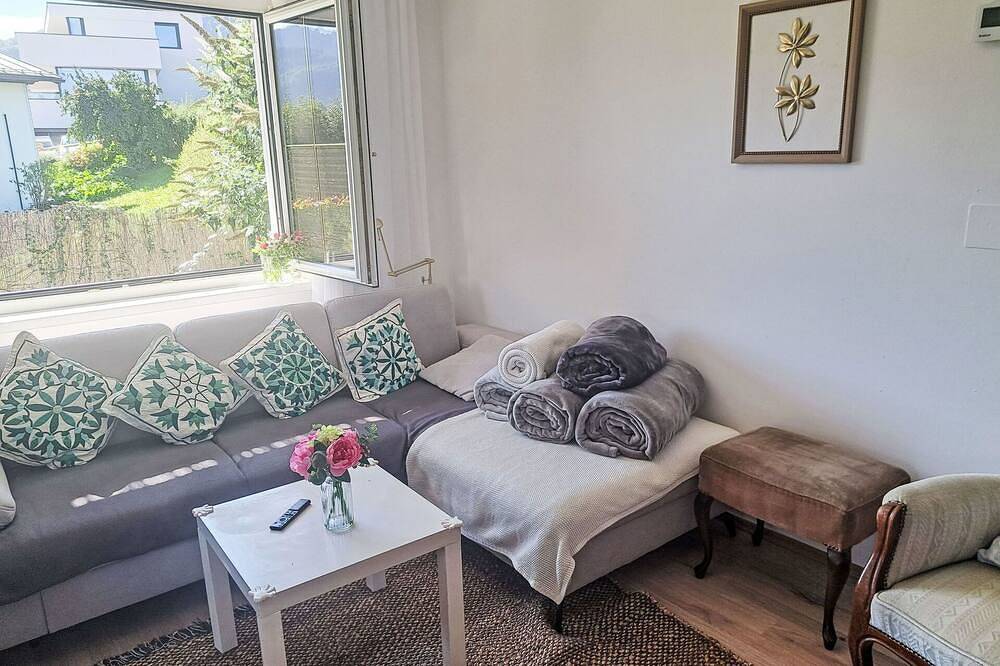 Schönes alleinstehendes Ferienhaus für 10 Personen mit Tv, Terrasse und Haustiere erlaubt in Salzkammergut-Berge, Traunkirchen