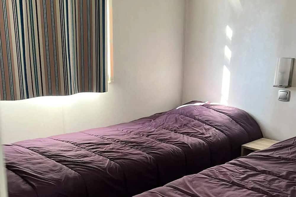 O'hara 784T Proche rivière 4 personnes in Saint-Julien-de-Peyrolas, Région de Nîmes