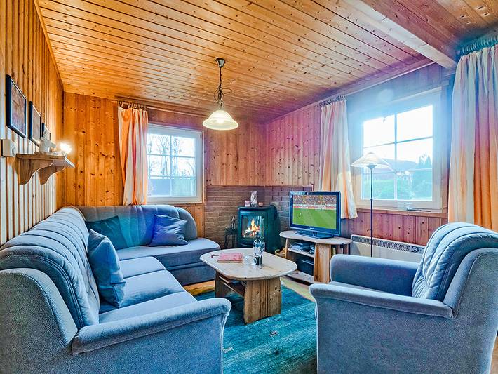 Ferienhaus für 6 Personen, mit Terrasse und Sauna in Mecklenburgische Seenplatte - 2