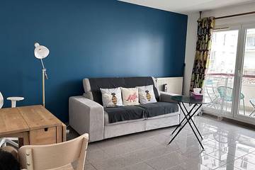 Appartement De Vacances pour 2 Personnes dans Courbevoie, Hauts-de-Seine, Photo 4