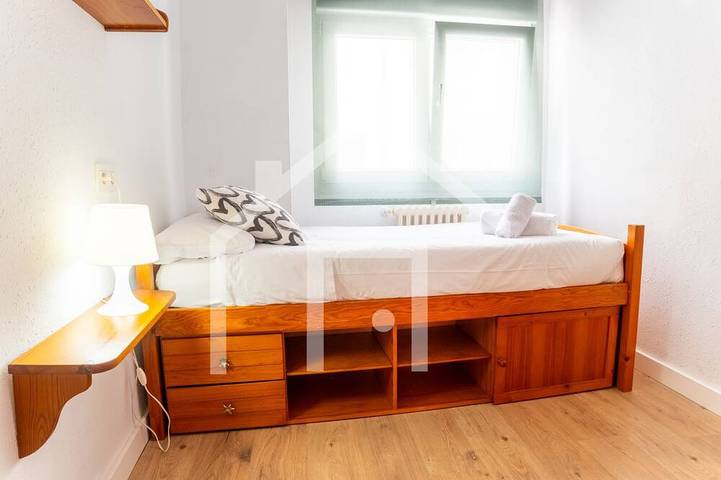 Appartement entier, El carbayedo -Appartement-Sdb privée avec douche in Avilés, Côte Cantabrique
