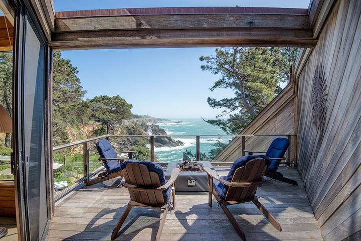 Vacation rental for 4 people, with hot tub and yard in Wine Country