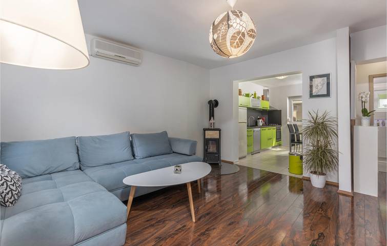 Ferienwohnung für 5 Personen, mit Terrasse in Selce - 3