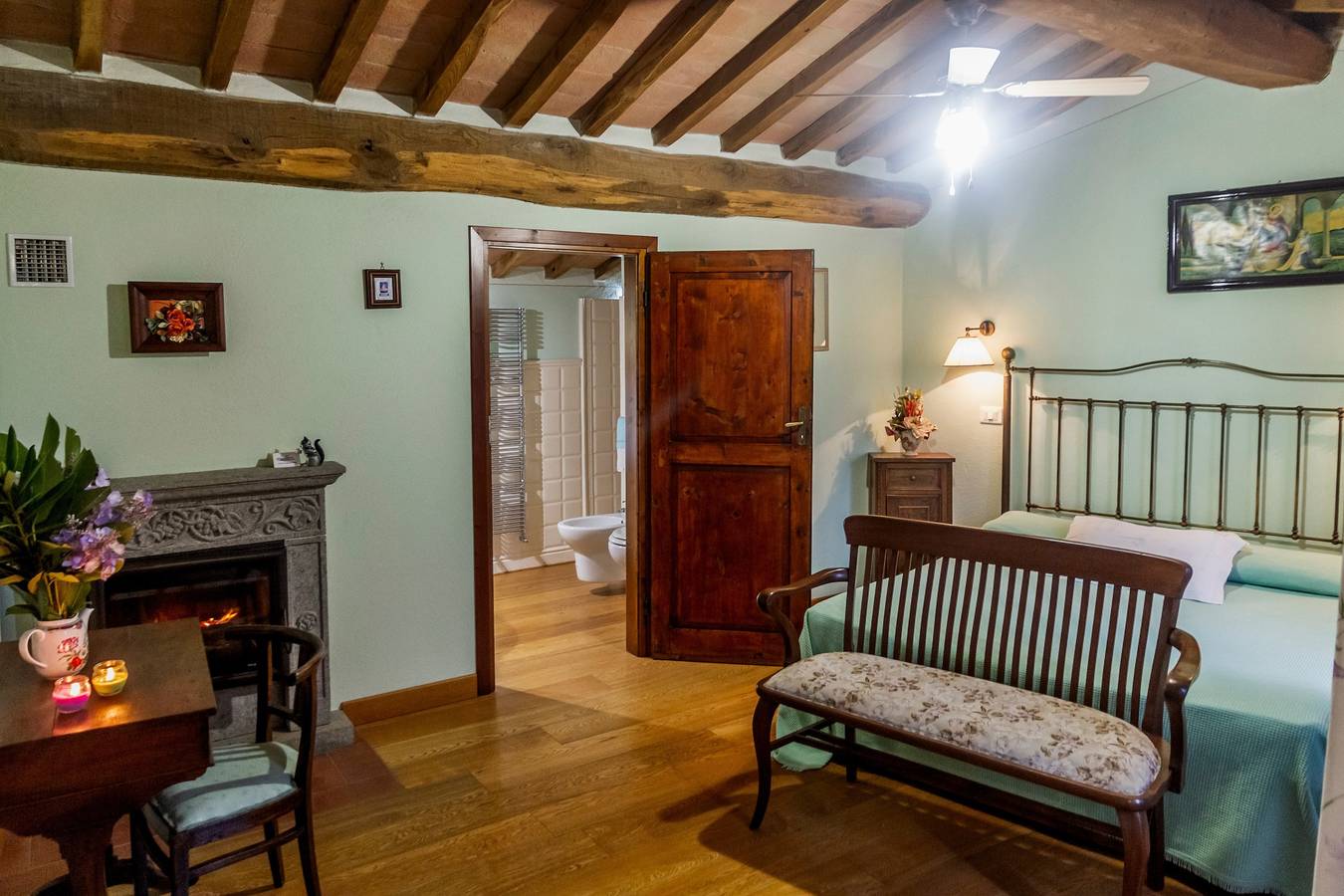Narciso Dei Poeti – Deluxe-Doppelzimmer mit Balkon, Talblick und Kamin in Roccastrada, Grosseto Provinz