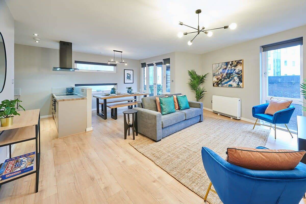 Entire apartment, Host & Stay | Ropewalks Quarters Vi in Liverpool, Merseyside