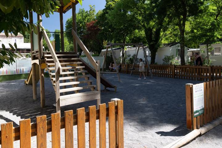Camping für 6 Personen, mit Garten in der Ardèche - 3