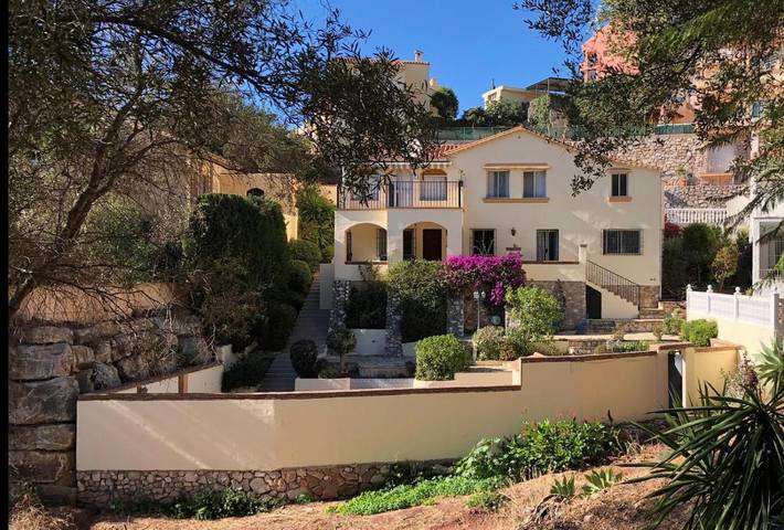 Chambre d’hôte pour 2 personnes, avec Terrasse et Jardin ainsi que Piscine et Vue à Fuengirola