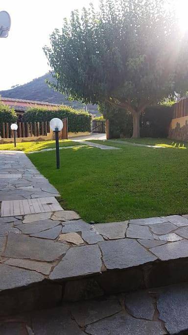 Ferienhaus für 6 Personen, mit Garten und Ausblick, mit Haustier in Villasimius