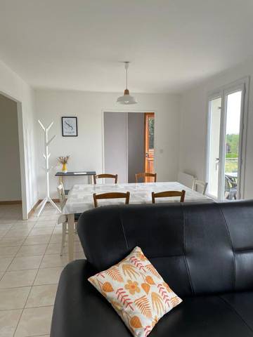 Gîte pour 6 personnes, avec vue et jardin à Pouilly-sur-Loire